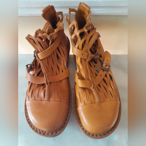 Trippen Women Size EU 37 Orange US 6.5 Leather Shoes. FITS MORE LIKE 8.5 - Picture 5 of 14